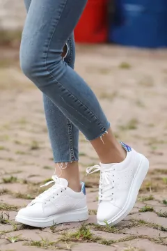 Bağcıklı Bayan Spor Ayakkabı Beyazlaci