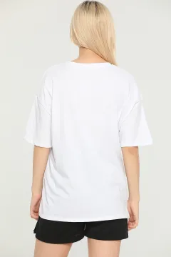 Kadın Oversize Likralı Bisiklet Yaka Baskılı T-shirt Beyaz