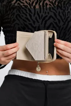 Bozuk Para Ve Kartlık Bölmeli Dikiş Detaylı Zarf Model Kadın Cüzdan Bej