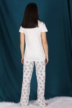 Desenli Pijama Takımı Krem