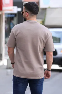Etiket Baskılı Dikiş Detaylı Erkek Salaş Tişört Vizon