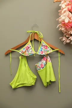 Kız Çocuk Üçgen Kesim Baskılı Etekli Bikini Takım Fıstık Yeşili