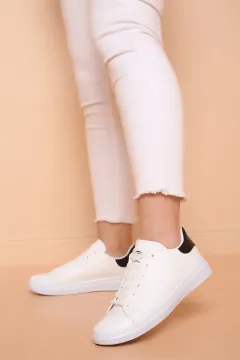 Bağcıklı Bayan Spor Ayakkabı Beyazsiyah