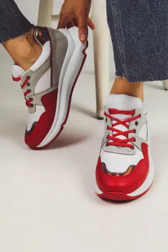 Kadın Bağcıklı Spor Ayakkabı Kırmızı