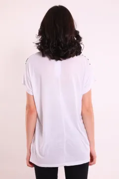 Kadın Bisiklet Yaka Baskılı Büyük Beden T-shirt Beyaz