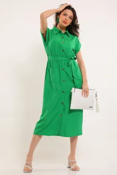 Kadın Boydan Düğmeli Cepli Kuşak Detaylı Elbise Yeşil