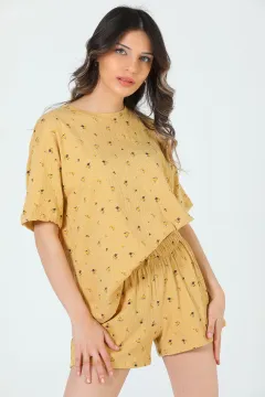 Kadın Desenli Şortlu Pijama Takımı Sarı