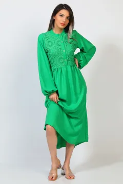 Kadın Ön Düğme Detaylı Güpürlü Elbise Yeşil