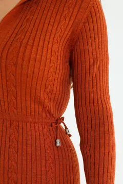 Kadın Polo Yaka Bel Bağlamalı Uzun Triko Elbise Kiremit