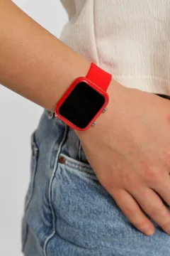 Kadın Silikon Kordonlu Dijital Kol Saati Kırmızı