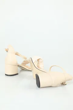 Kadın Topuklu Sandalet Taş