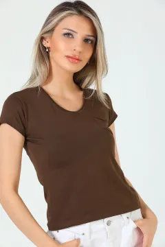 Kadın V Yaka Cepli Basıc Body T-shirt Kahve