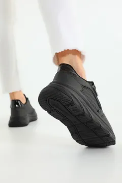 Kadın Yüksek Taban Fermuar Detaylı Spor Ayakkabı Siyah