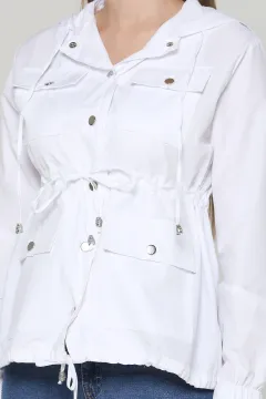 Kapüşonlu Çıtçıtlı Ceket Beyaz