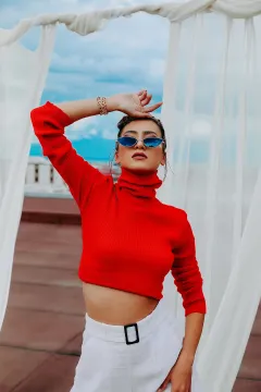 Kadın Full Likralı Boğazlı Triko Body Kazak Kırmızı