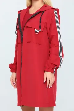 Kadın Kapüşonlu Şeritli Uzun Trençkot Kırmızı