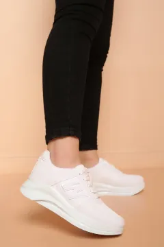 Bağcıklı Bayan Spor Ayakkabı Beyaz