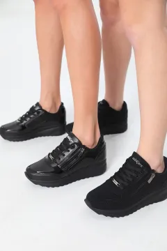 Kadın Bağcıklı Yüksek Taban Günlük Spor Ayakkabı Siyah