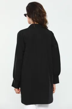 Kadın Oversize Uzun Kollu Cep Detaylı Gömlek Siyah