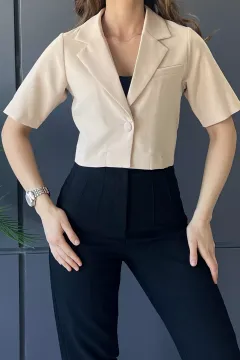 Tek Düğmeli Cep Detaylı Kadın Kısa Kol Blazer Ceket Bej