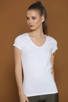 V Yaka Bayan T-shirt Beyaz