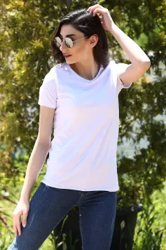 V Yaka Sevgili Kombin Kadın T-shirt Beyaz