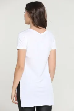 V Yaka Yırtmaçlı Boyfriend T-shirt Beyaz