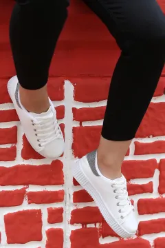 Yüksek Taban Bağcıklı Kadın Spor Ayakkabı Beyazplatin