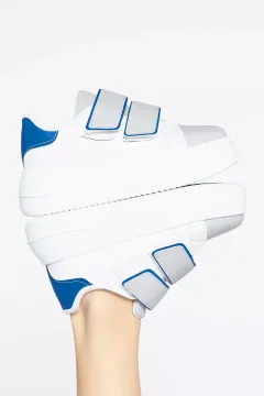 Yüksek Taban Cırtcırtlı Kadın Spor Ayakkabı Beyazgri