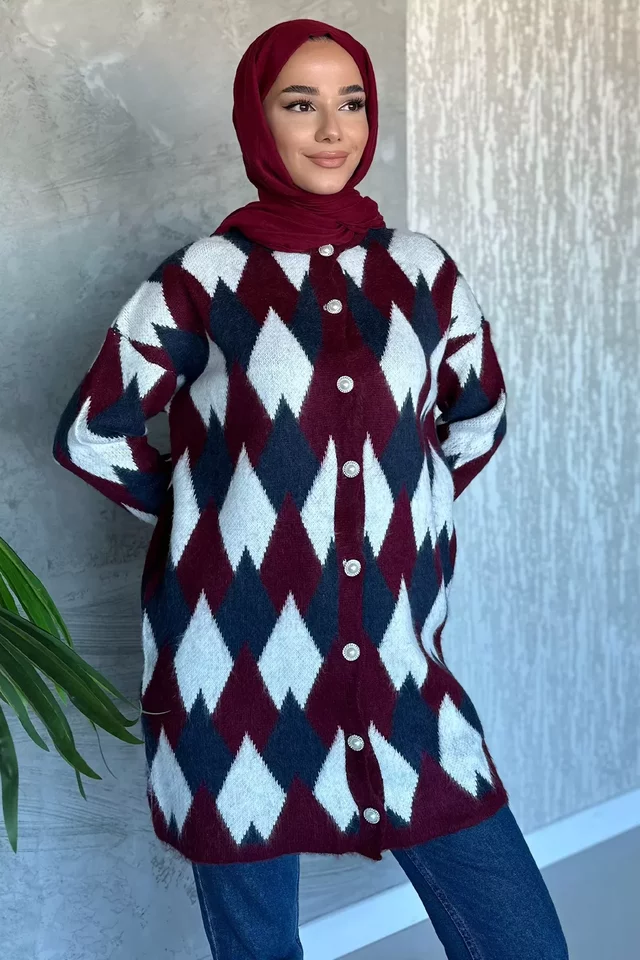 İnci Düğmeli Geometrik Desenli Tesettür Triko Hırka (s-m-l-xl Beden Uyumludur.) - 2