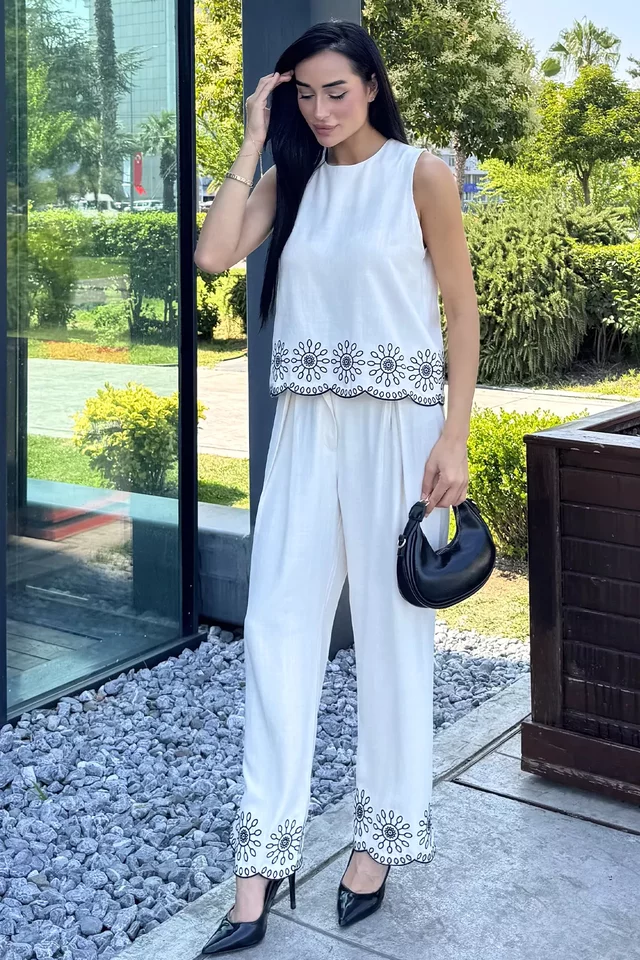 Gülseli İşlemeli Bluz Pantolon İkili Takım - 2