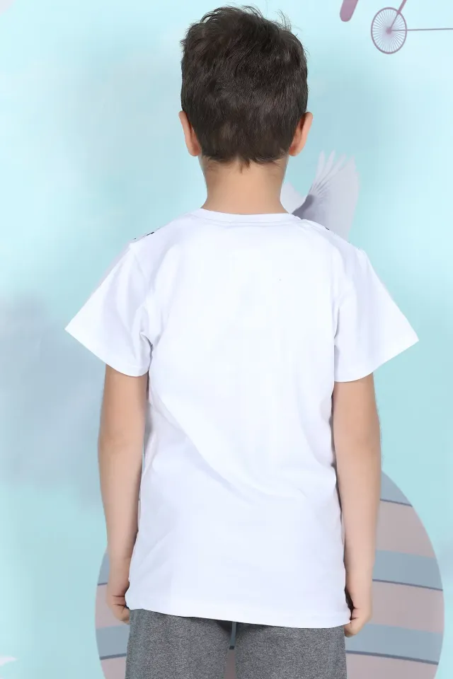 Alt Yırtıklı Erkek Çocuk T-shirt Beyaz