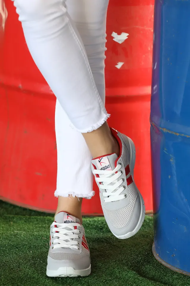 Anoraklı Kadın Spor Ayakkabı Grikırmızılı