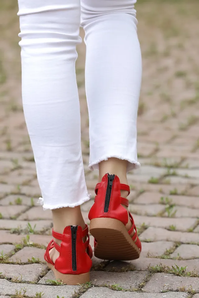 Arka Fermuarlı Kadın Sandalet Kırmızı