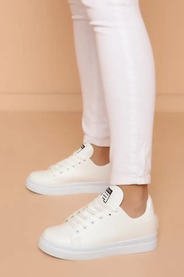 Bağcıklı Bayan Spor Ayakkabı Beyaz Beyaz