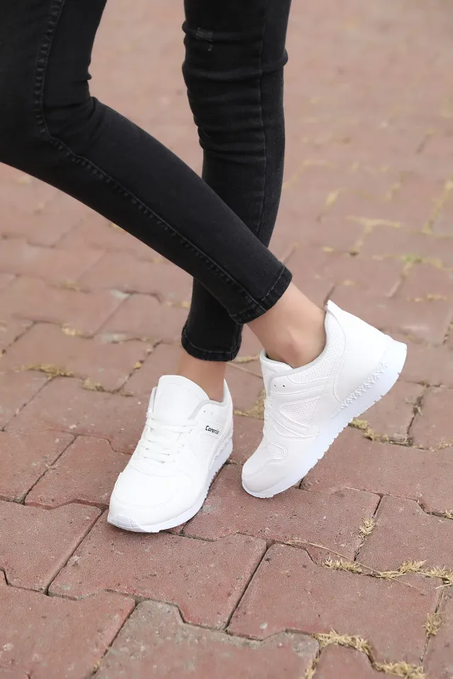 Bağcıklı Kadın Spor Ayakkabı Beyaz