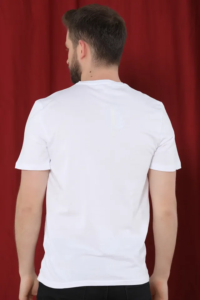Baskılı Parlak Cep Detaylı Erkek T-shirt Beyaz