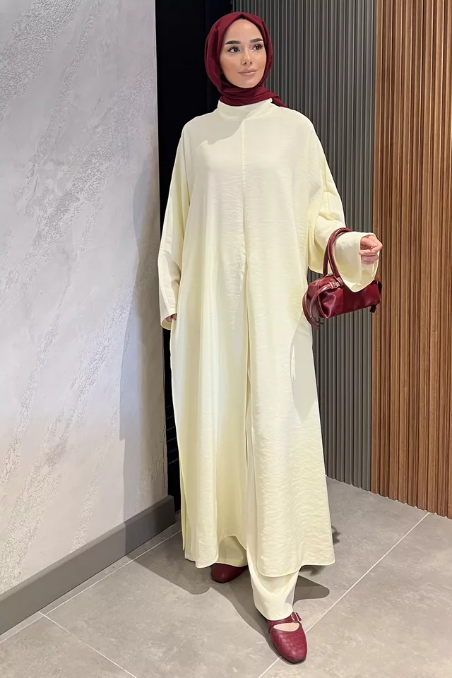 Bel Lastikli Pantolon Parçalı Bluz Tesettür İkili Takım