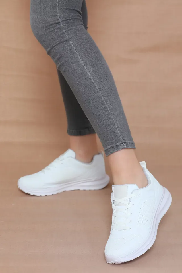 Kadın Bağcıklı Rahat Taban Günlük Spor Ayakkabı Beyaz