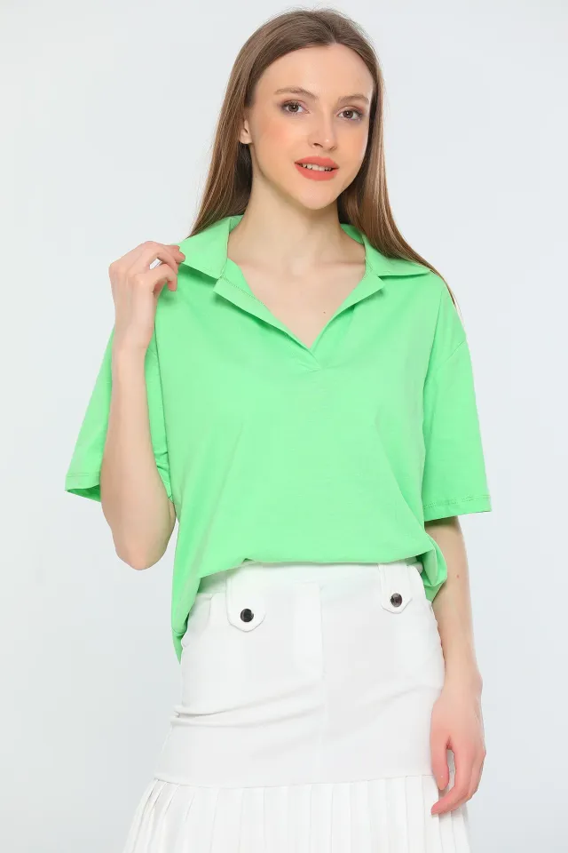 Kadın Likralı Polo Yaka Salaş Bluz Fıstık Yeşili