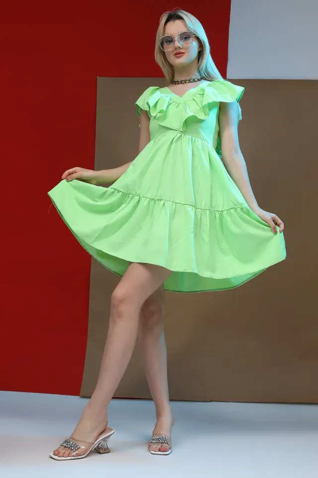 Kadın V Yaka Fırfır Detaylı Eteği Katlı Mini Elbise Fıstık Yeşili