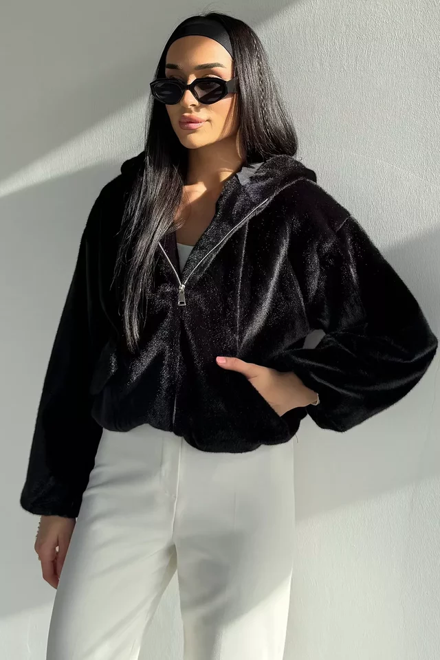 Siyah