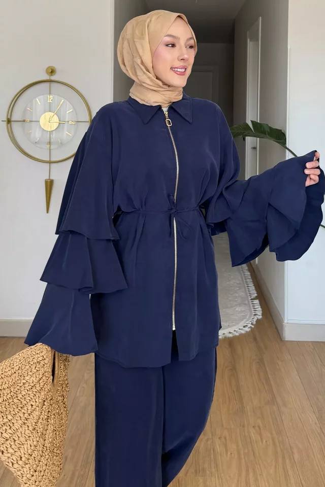 Lacivert