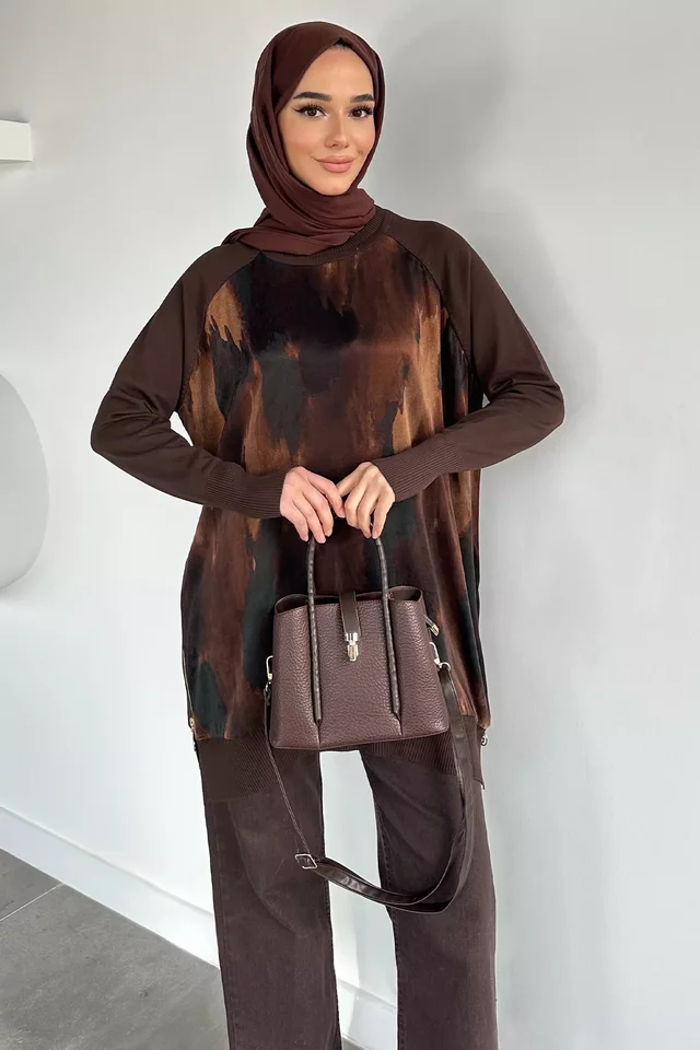 Gülseli Yan Fermuar Detaylı İpek Kübra Kumaş Tesettür Triko Tunik - 2