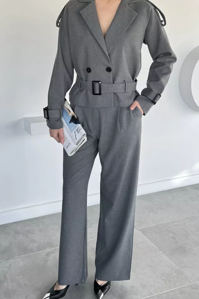Kadın İç Astarlı Kemer Detaylı Blazer Ceket Pantolon İkili Takım - 2