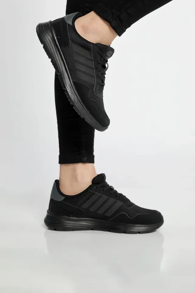 Kadın Anaroklu Bağcıklı Spor Ayakkabı Siyah