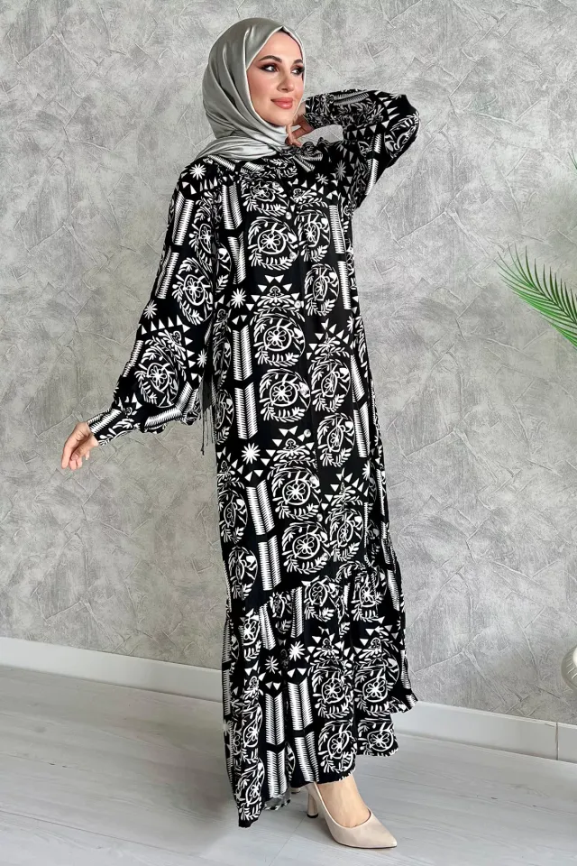 Kadın Boydan Düğmeli Desenli Kuşaklı Tesettür Viskon Elbise Siyah