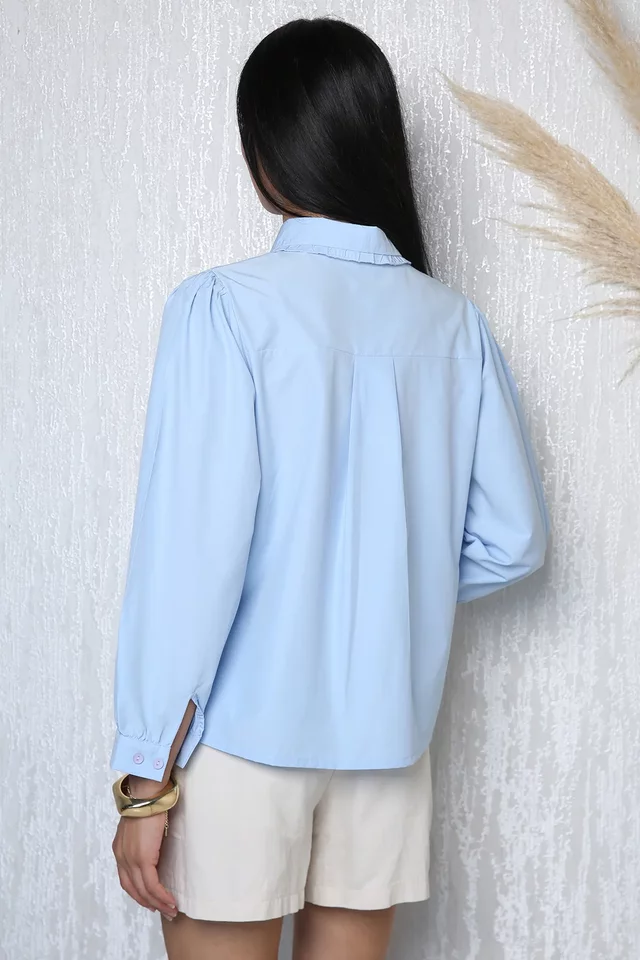 Kadın Fırfır Yakalı Çiçek İşlemeli Gömlek