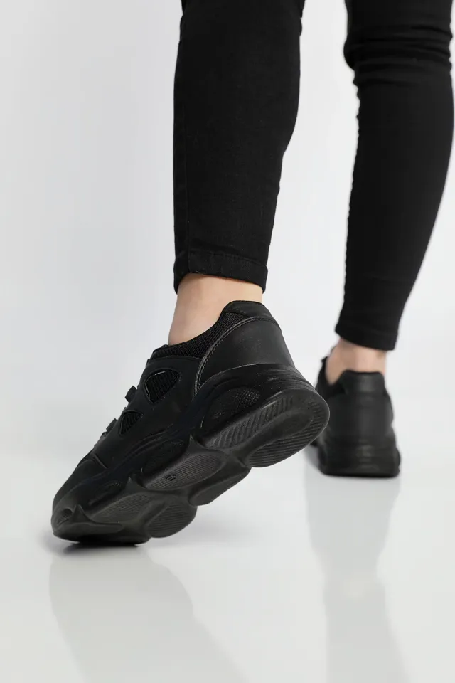 Kadın Kalın Taban Anaroklu Bağcıklı Spor Ayakkabı Siyah