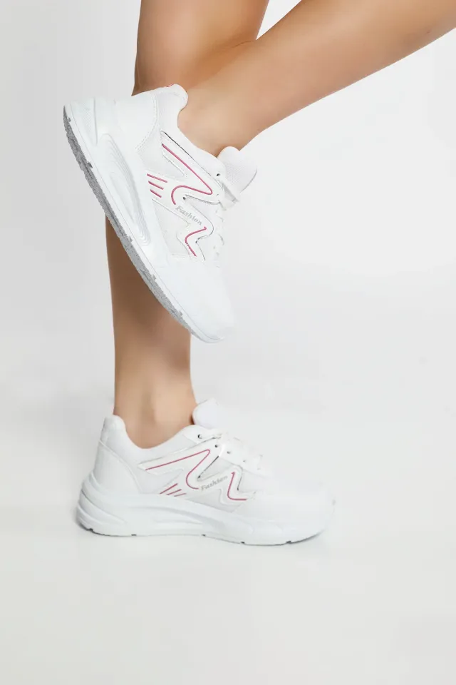 Kadın Kalın Taban Bağcıklı Spor Ayakkabı Beyaz